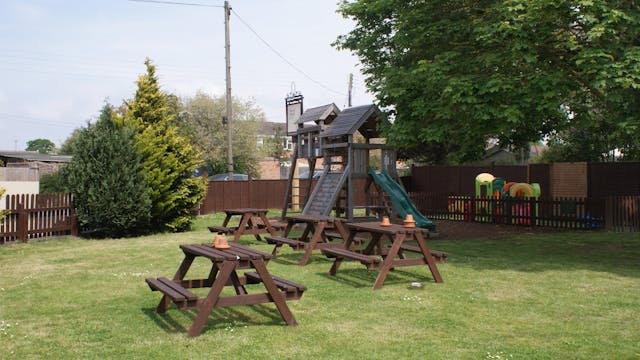 Pubs With Play Areas in Somerset